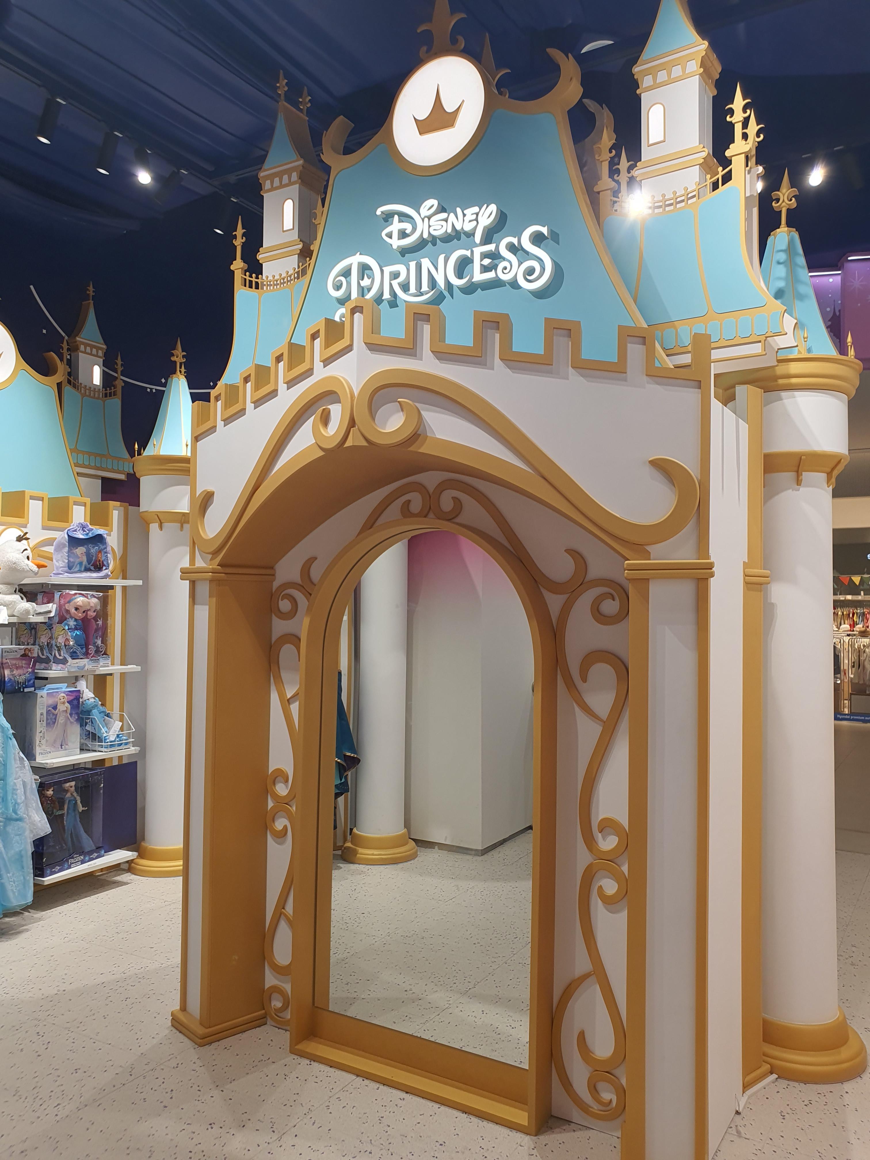 디즈니스토어 현대아울렛 대전점 14