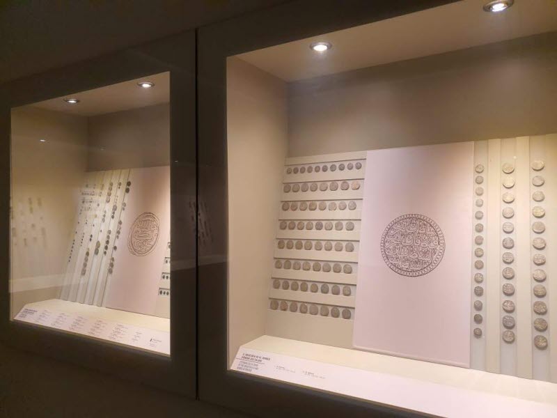 에페수스-박물관-동전전시