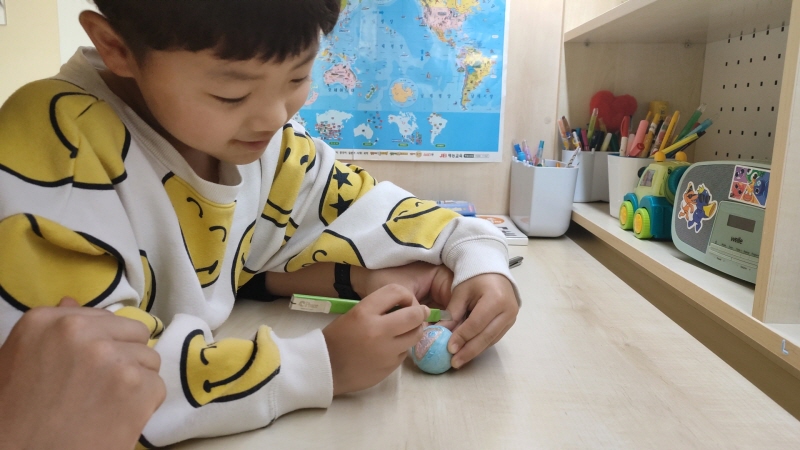  심심할때 추천놀이 '테이프볼 만들기'
