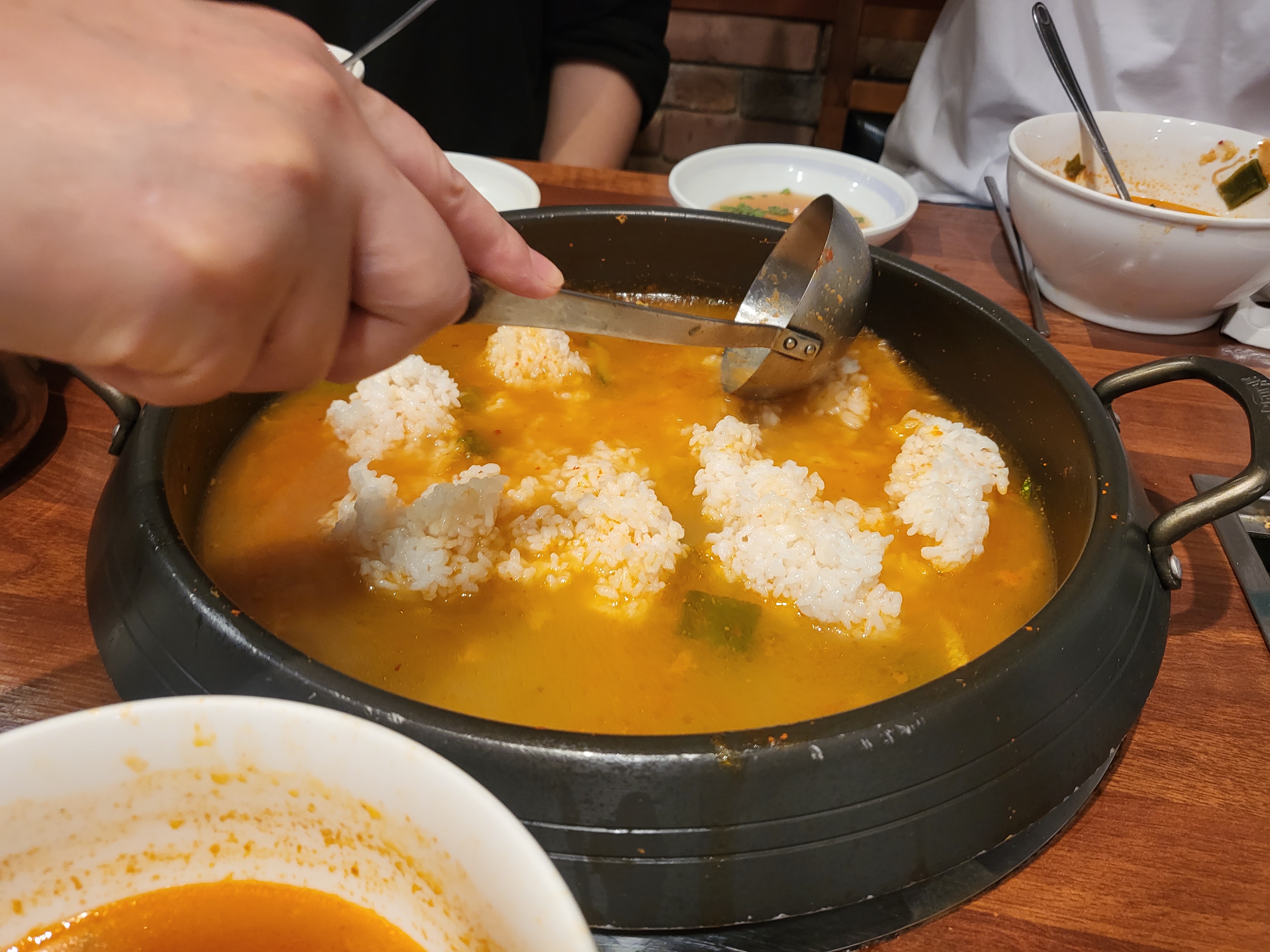 명동곰국시 이미지