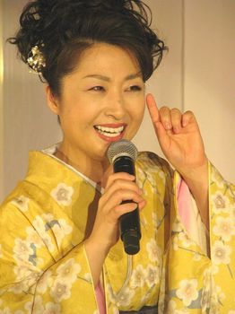 野中 彩央里 霧の宿