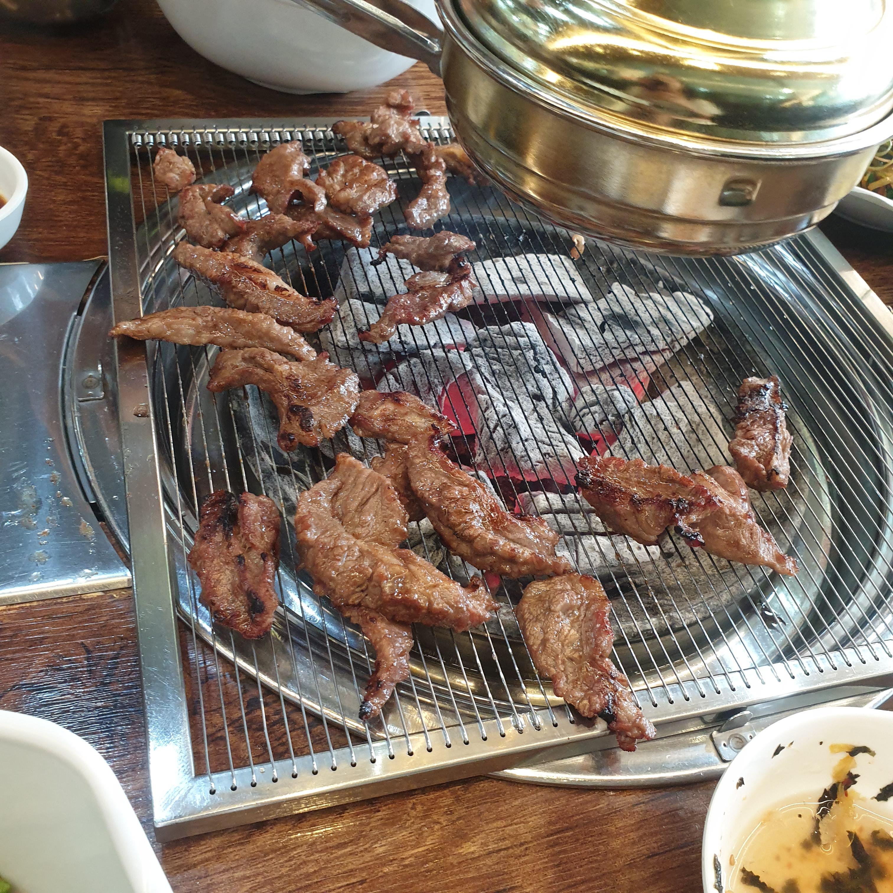 밤새먹소 이미지