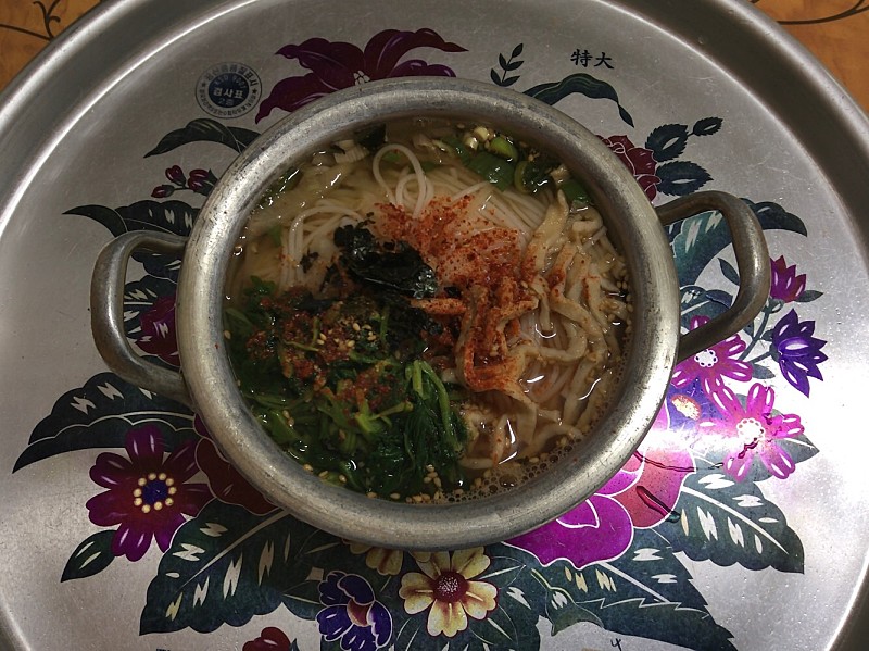  대표 잔치 음식, 잔치국수(Banquet Noodles)