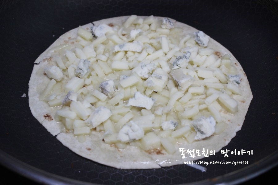 고르곤졸라피자만들기 또띠아 6