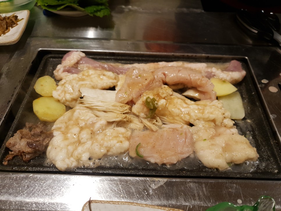 황재균 현빈 등 연예인들의 부산 필수코스 맛집이래~ 부산 동래 온천동 맛집 온천양곱창 : 이대호 10