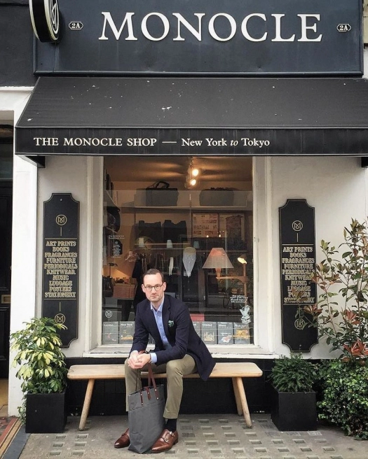 모노클 북샵 Monocle Bookshop (일본 도쿄 미나토구)