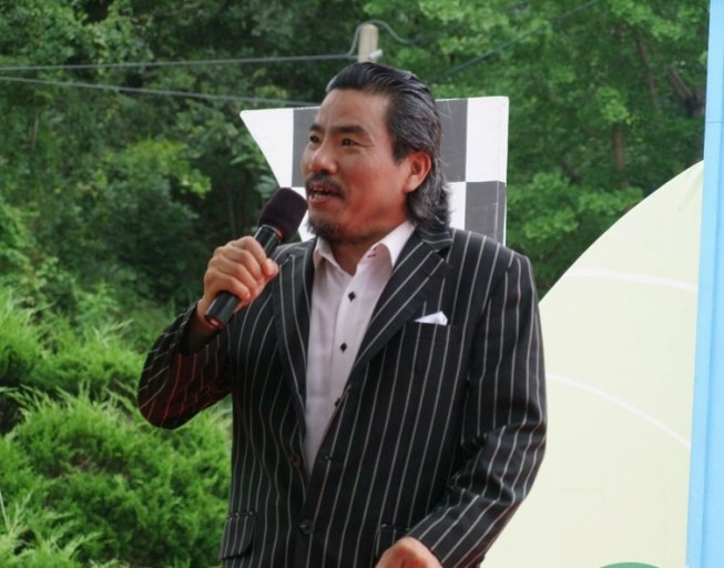 “형제인지도 몰랐는데..” 가수였던 6