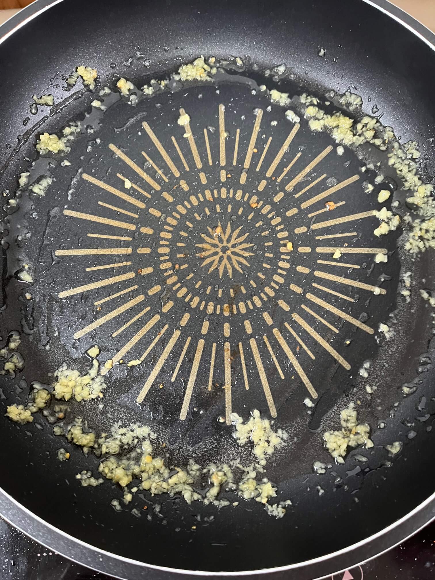 낭만쭈삼불고기 찐마늘로 굽기 사진