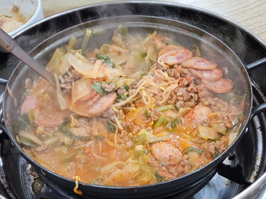 이나경 송탄부대 찌개