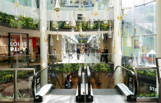 프랑스-파리-파사쥬-아브르-맨윗층-사진