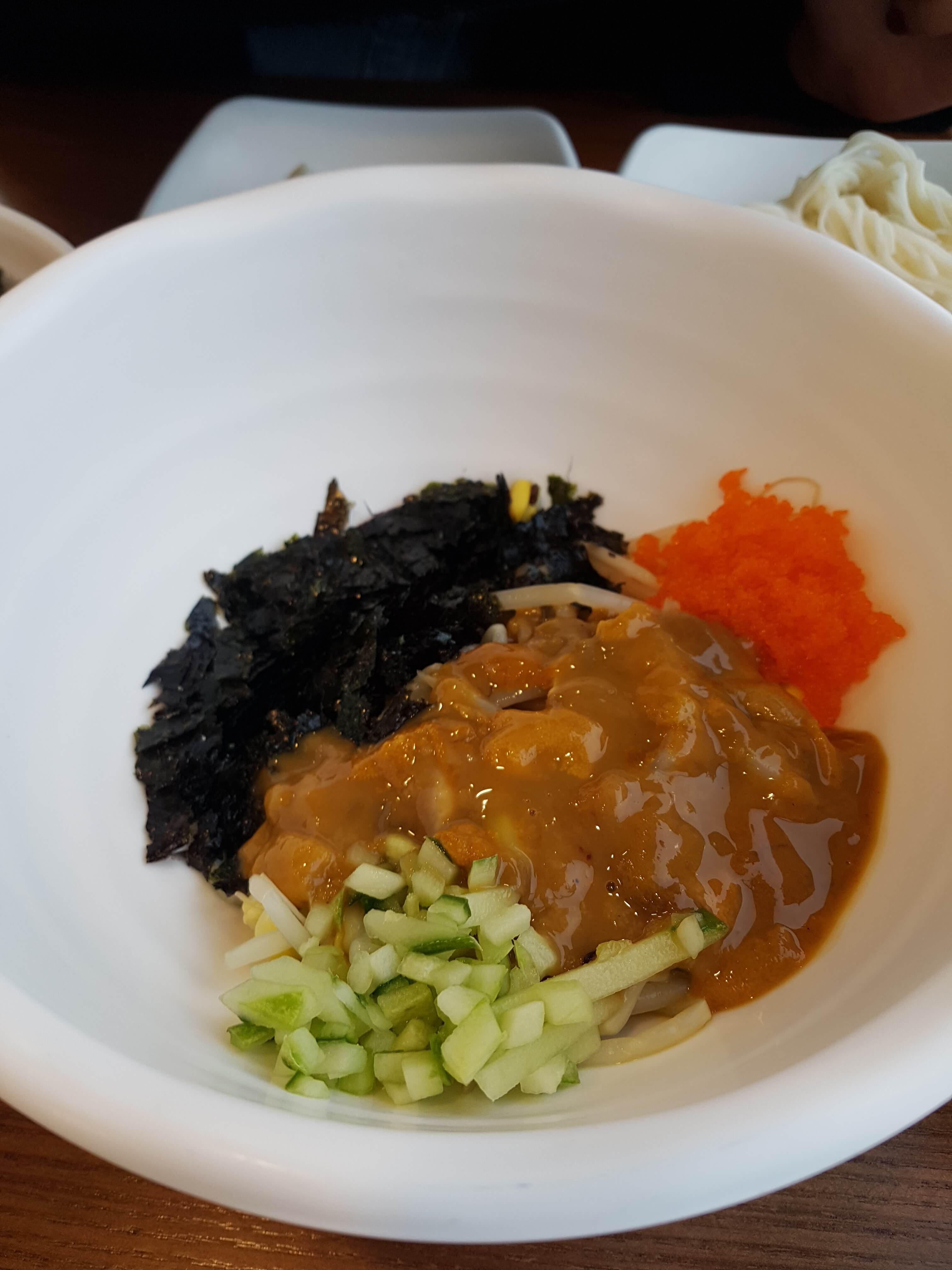성게알 비빔밥 사진