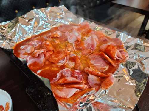  korea food . Cheongju Seongan-gil little egrets, Sweet and spicy Cheongju red pepper paste pork belly