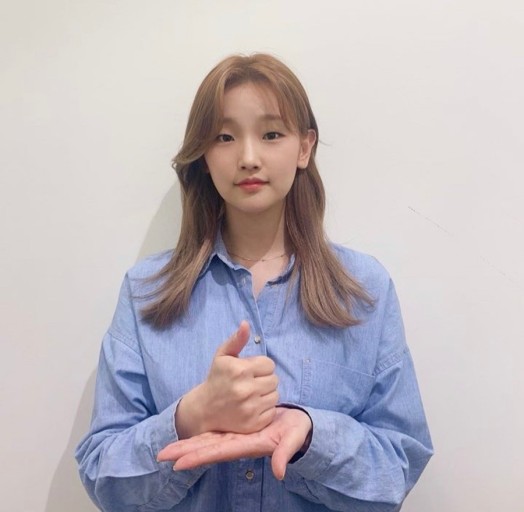  박소담 갬성캠핑 나이 옷 패션 키 프로필 이상윤 설현 김고은