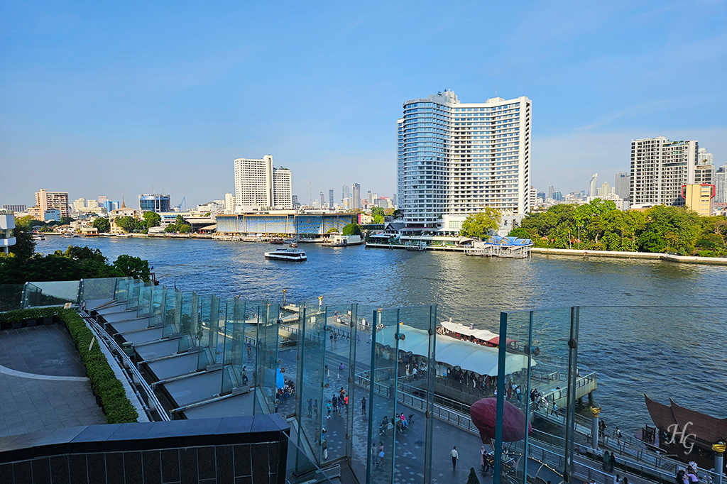 태국 방콕 아이콘시암 ICON SIAM 3층 정원에서 보는 짜오프라야 강