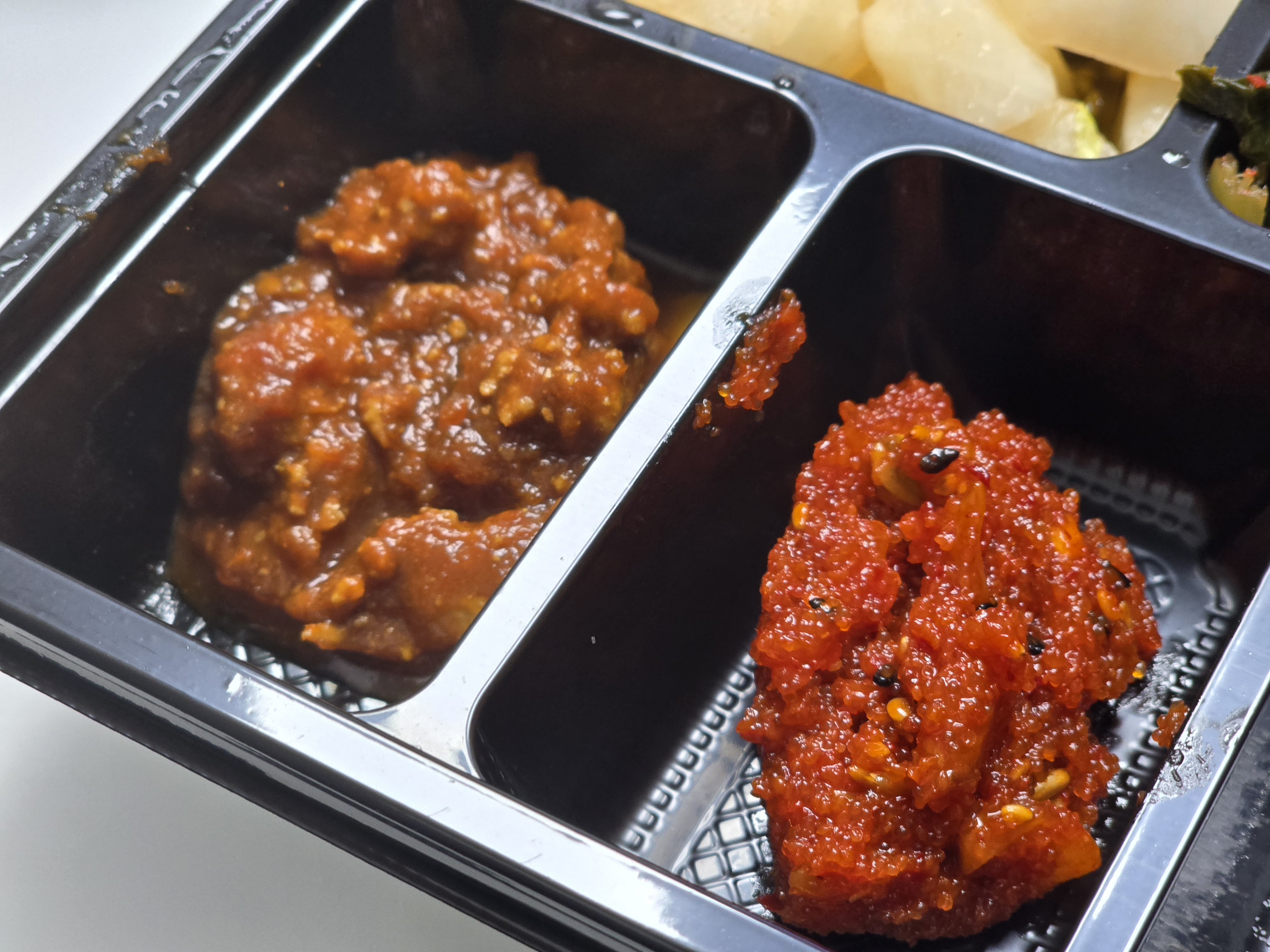 신당중앙시장-맛집-계류관-참나무능이장작구이-닭편육-포장