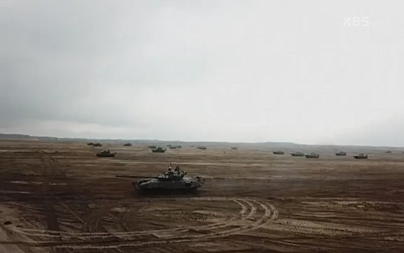 다큐 인사이트 - KBS러시아, 우크라이나 침공] 러시아와 국경을 맞댄 우크라이나 동부 지역 도네츠크주에서 연일 교전이 계속되고 있다.ts_20220411_192255.183.jpg