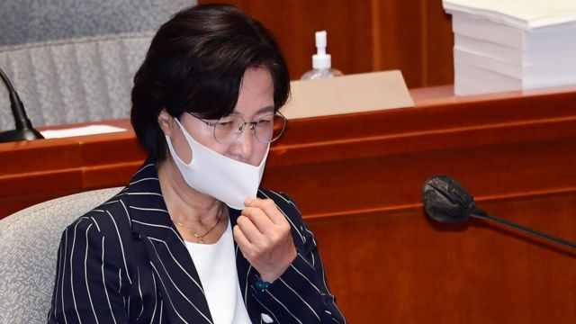  추미애 장관의 모든것 그는 누구? 논란정리