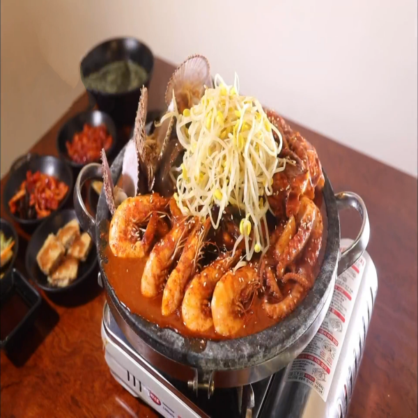  충북 충주시 연수동 맛집 청춘식당 생생정보 돌판 해물갈비