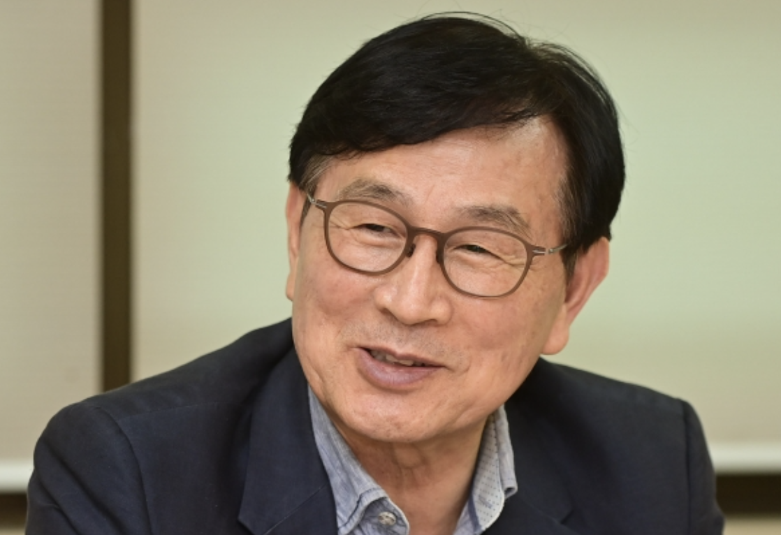  유재중 전 의원 나이 학력 이력 부인 자녀 고향 프로필