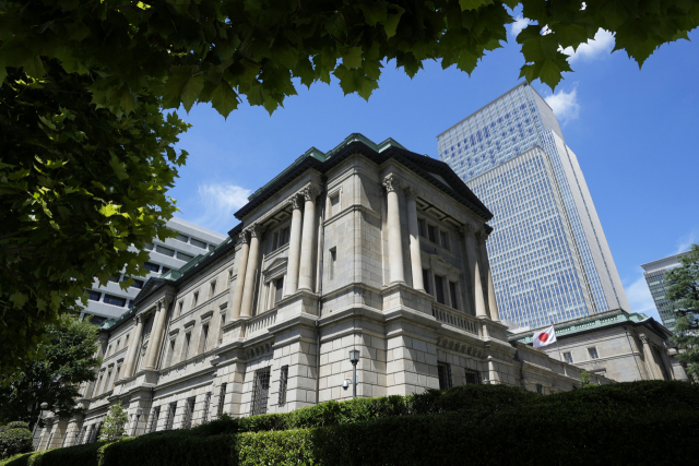 여유로운 일본은행(BOJ)의 마이너스 금리 정책