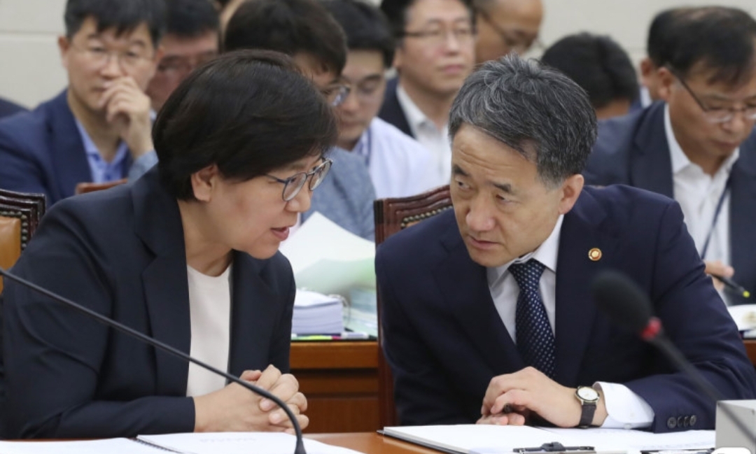  박능후 장관 발언 논란,차라리 사퇴해라