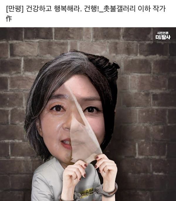 F7s4iX6bgAAEayX.jpg