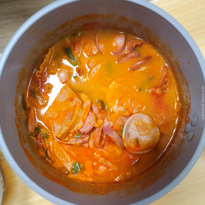 원팩쿠캣 햄폭탄 부대찌개