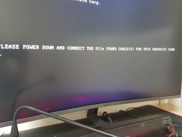 please_power_down_and_connect_the_pcie_power_cable