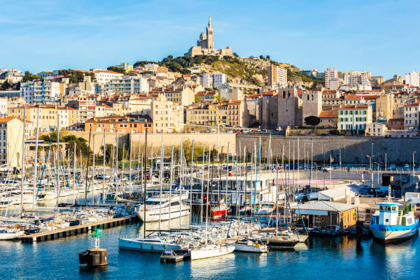 마르세이유 구항 (Vieux-Port de Marseille)