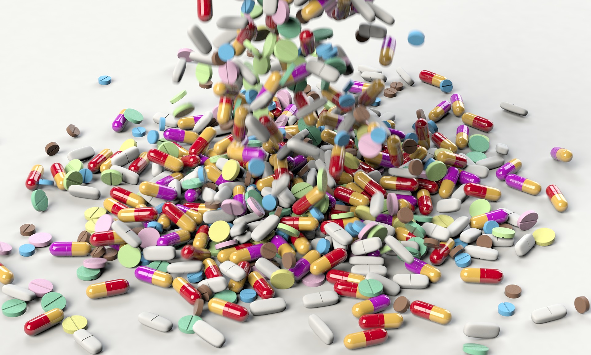 현대사회의 약물과다를 풍자하는&#44; 하늘에서 약물이 쏟아지는 것을 형상화한 사진