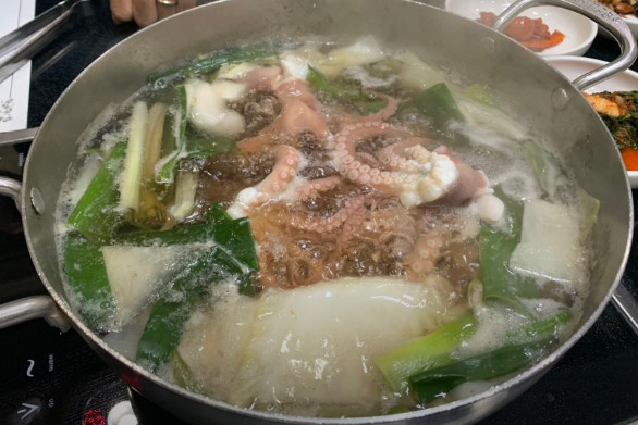 박속낙지탕 이미지