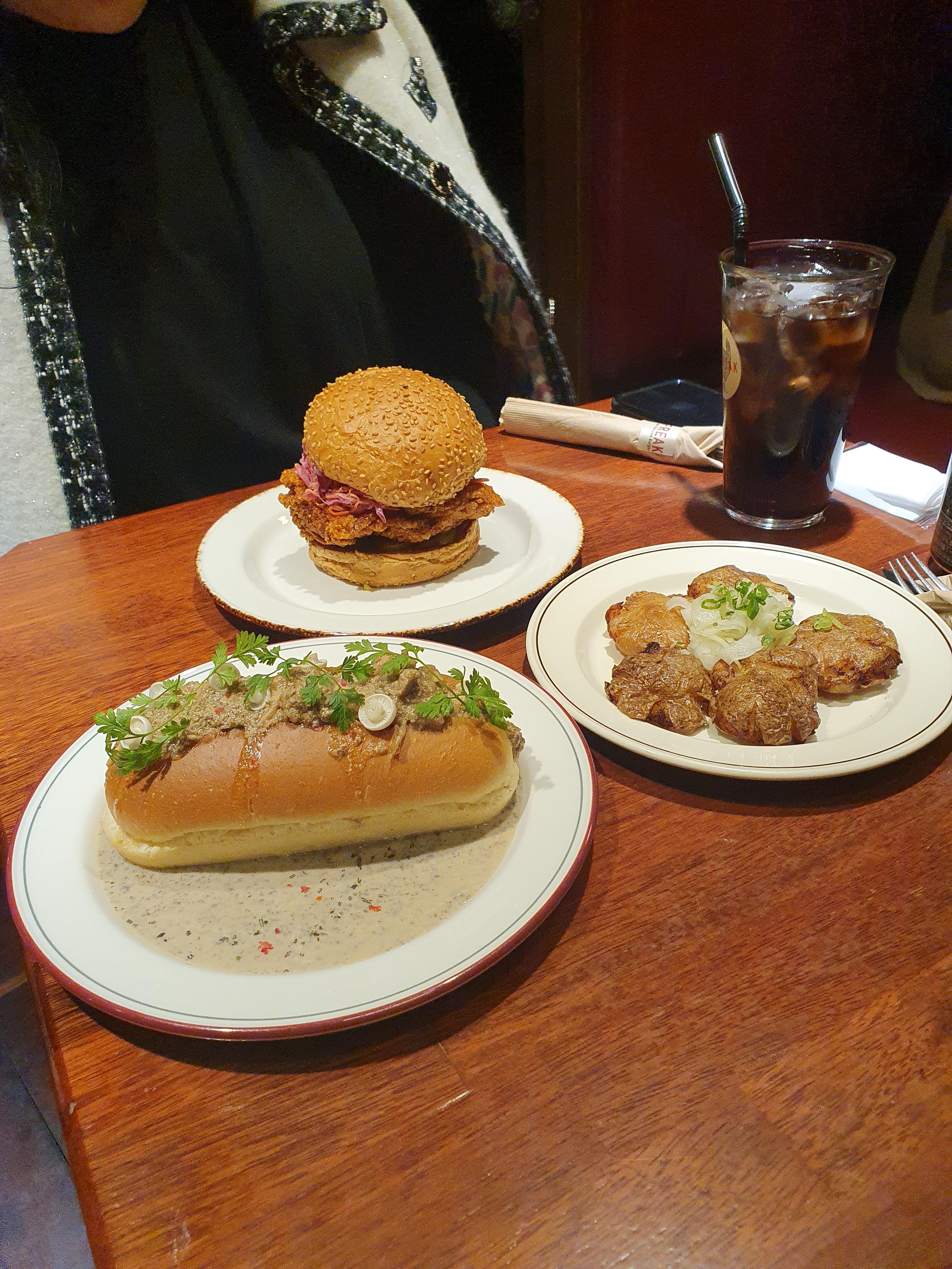 성수맛집 르프리크 성수르프리크 맛집리뷰 치킨버거 치킨버거맛집 시그니처버거 포르치니버거 버거맛집