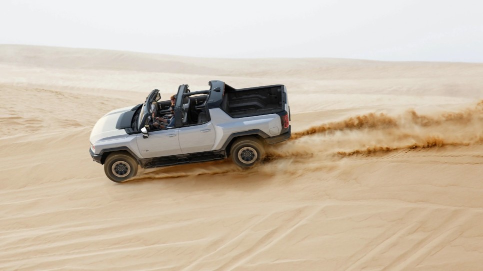 전기차 GMC 허머 EV(Hummer EV) 전기 슈퍼트럭 1