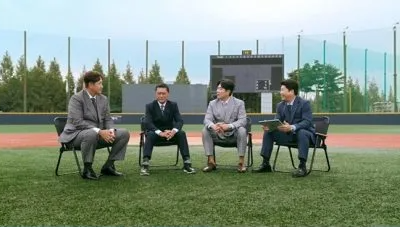 TVING 오리지널 스포츠 시리즈 퍼펙트 리그 2024 KBO 리그 성공 &amp; 흥행 분석 공개일 시청 방법 출연진 내용 정민철 이대호 이종범 박재홍