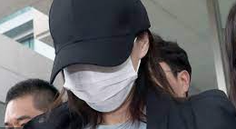 제주에 9살 아들 버리고 간 중국인