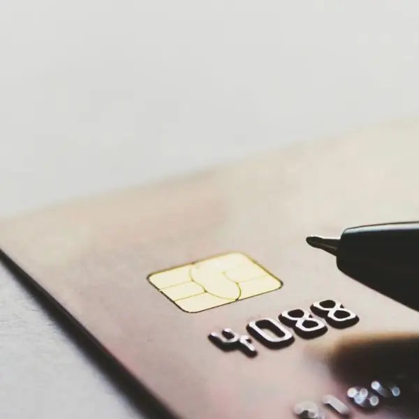 Top credit cards for foreigners living in Korea in 2025 — rewards, eligibility, and easy application tips
