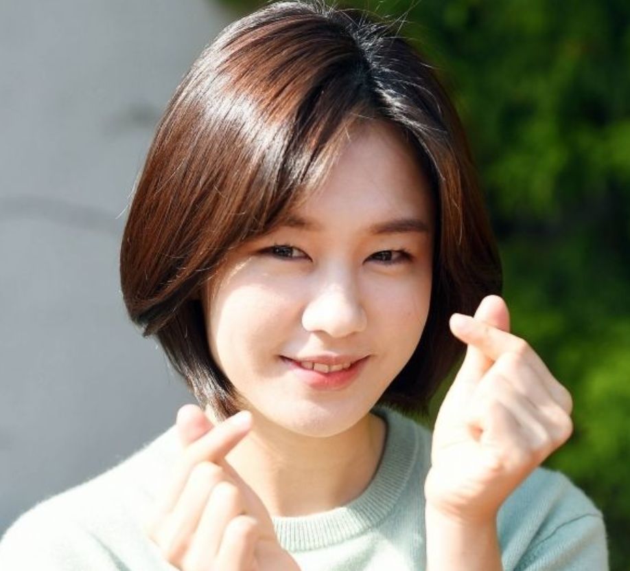  슬기로운 의사생활 추민하 배우 안은진 프로필