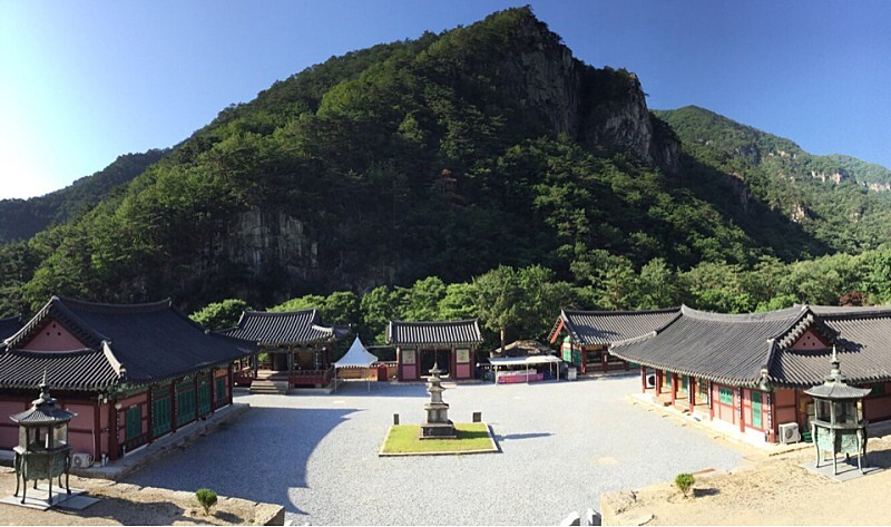  세 나라를 하나로 화합시킨 영험한 절, 동해 두타산 삼화사