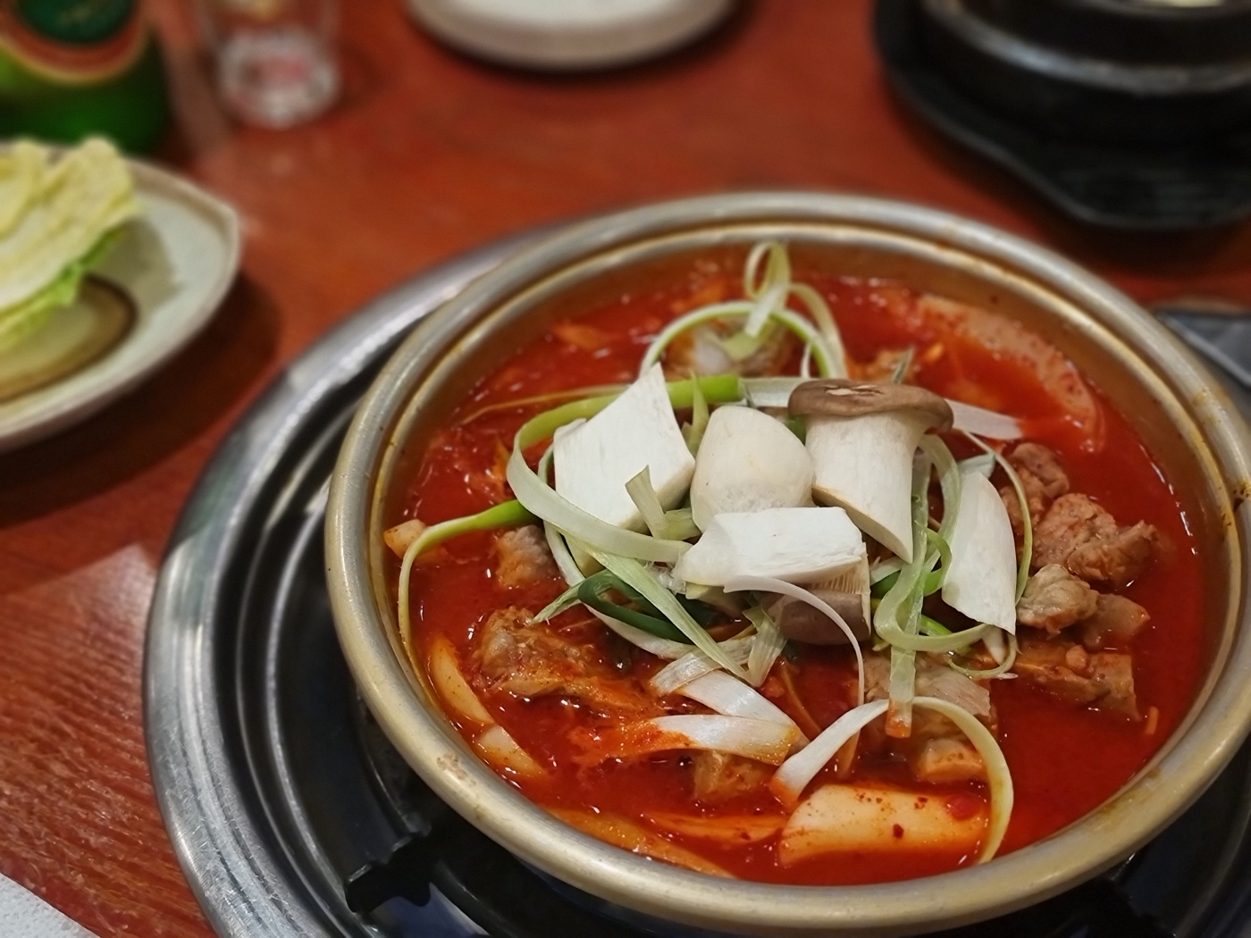  보장된 맛집 짚신 매운 갈비찜