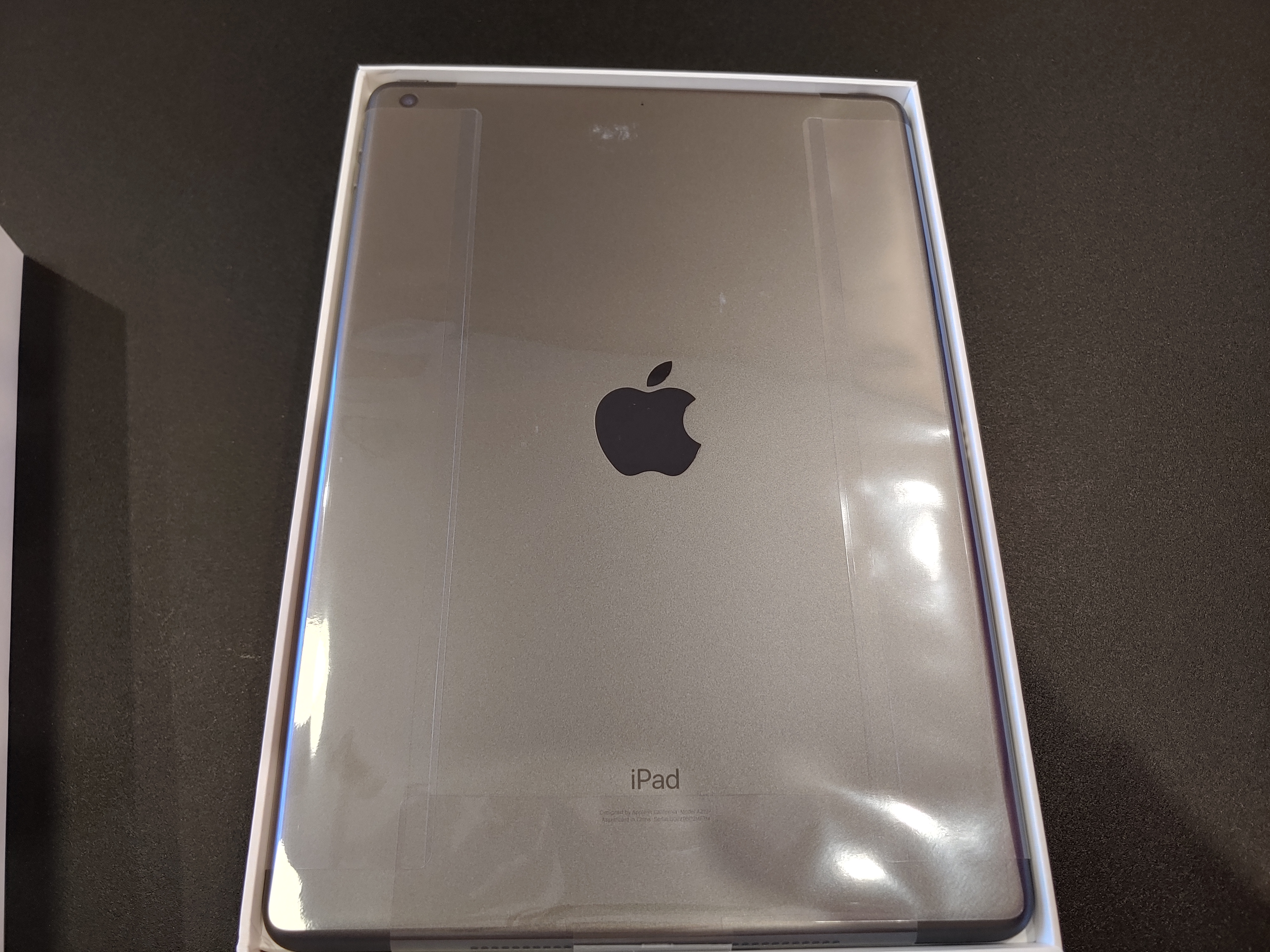  iPad (7th Gen) WiFi 32GB 나의 세번째 아이패드 내돈주고산 후기 - 언박싱