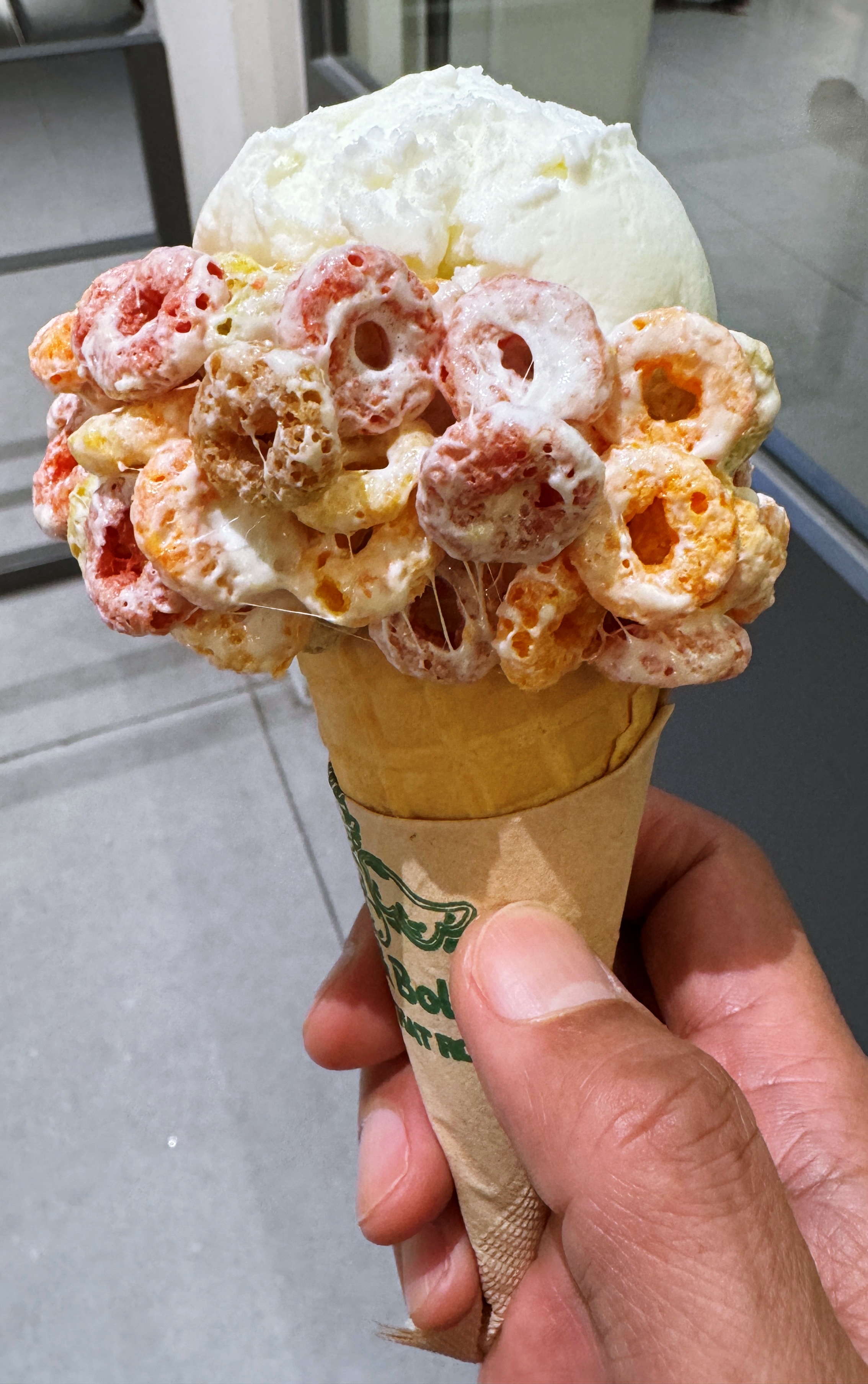 에맥앤볼리오스 이미지