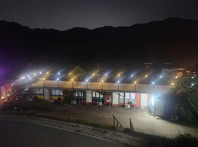 천안무지개카라반캠핑장