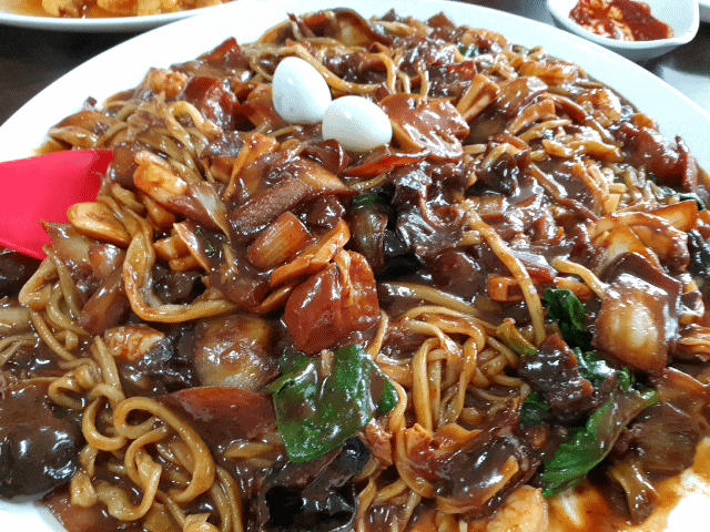  논산에 인기 있는 수타 짜장면 맛집! <대만원>