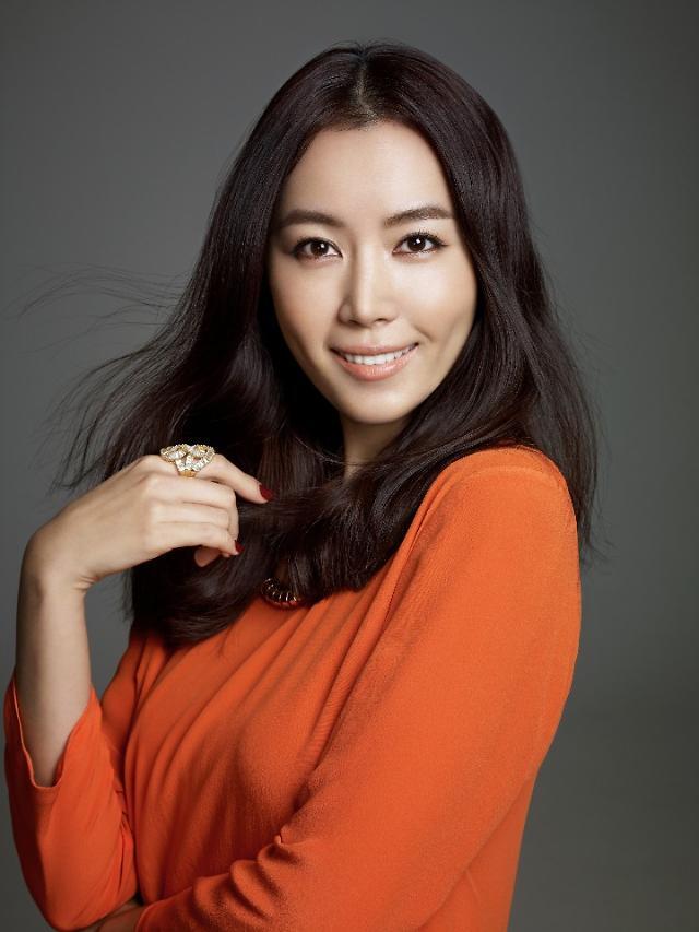 김유미 배우 나이 프로필 키 결혼 남편 정우 인스타 각선미 과거