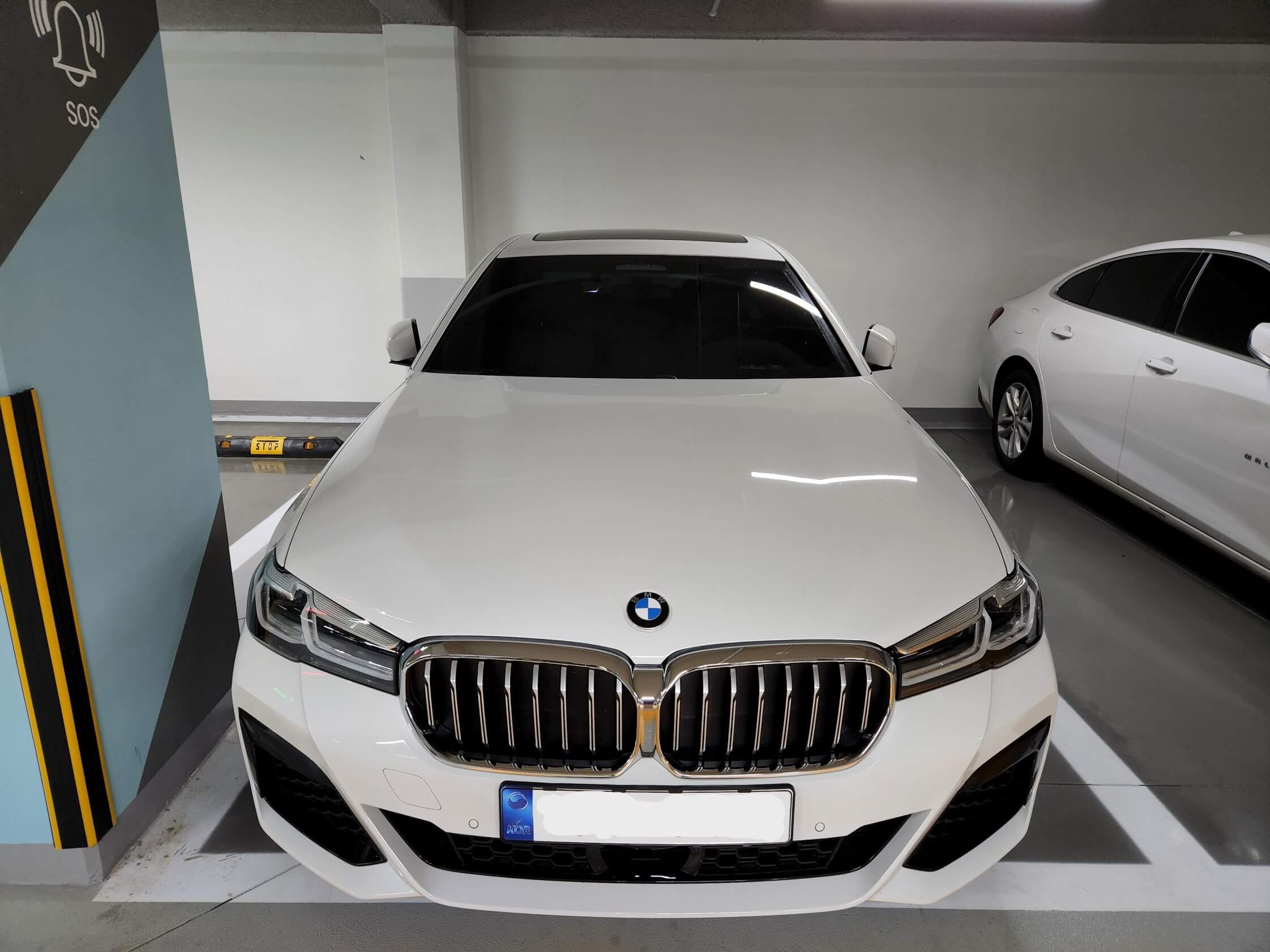 BMW