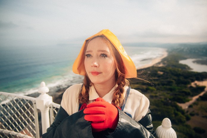  Julia Jacklin, 'Lydia Wears a Cross' 새로운 앨범 발표 영상