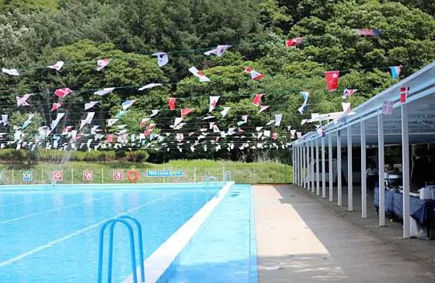 오림피아수영장
