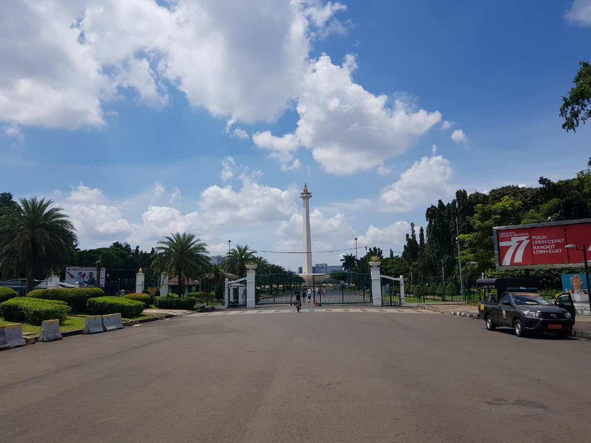 인도네시아 자카르타 관광 랜드마크 모나스 독립 기념탑 - 독립 기념 공원 입구