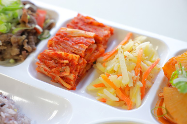 급식 (맛있는 단체부러움, 우리 회사 보고있니..?) 16