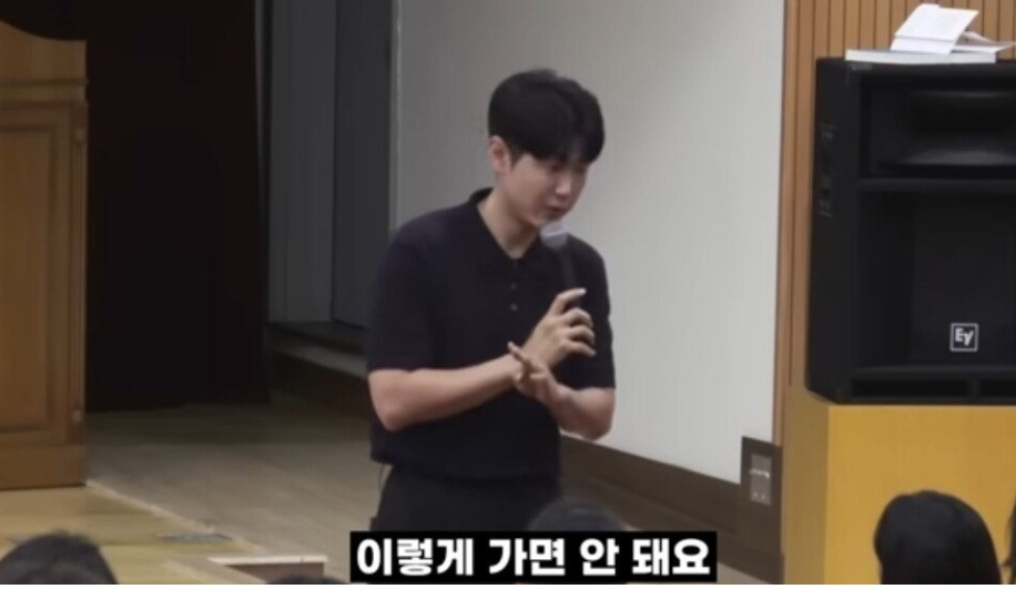 아들이 친구에게 맞고 왔을때 해줘야 하는 말 12